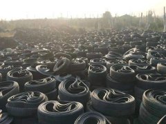 廢舊輪胎裂解設備在處理生活垃圾的使用過程得到認可